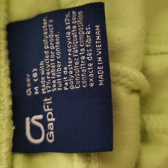 Boys Gapfit godry shorts - Picture 2 of 3